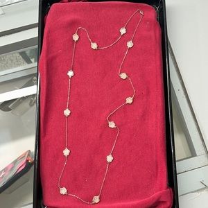 CLOVER NECKLACE Long Style preowned vintage